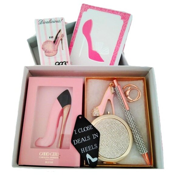 Carolina Herrera Other - Good Girl Blush by Carolina Herrera, Mirror, Pen, Keychain, Tissues